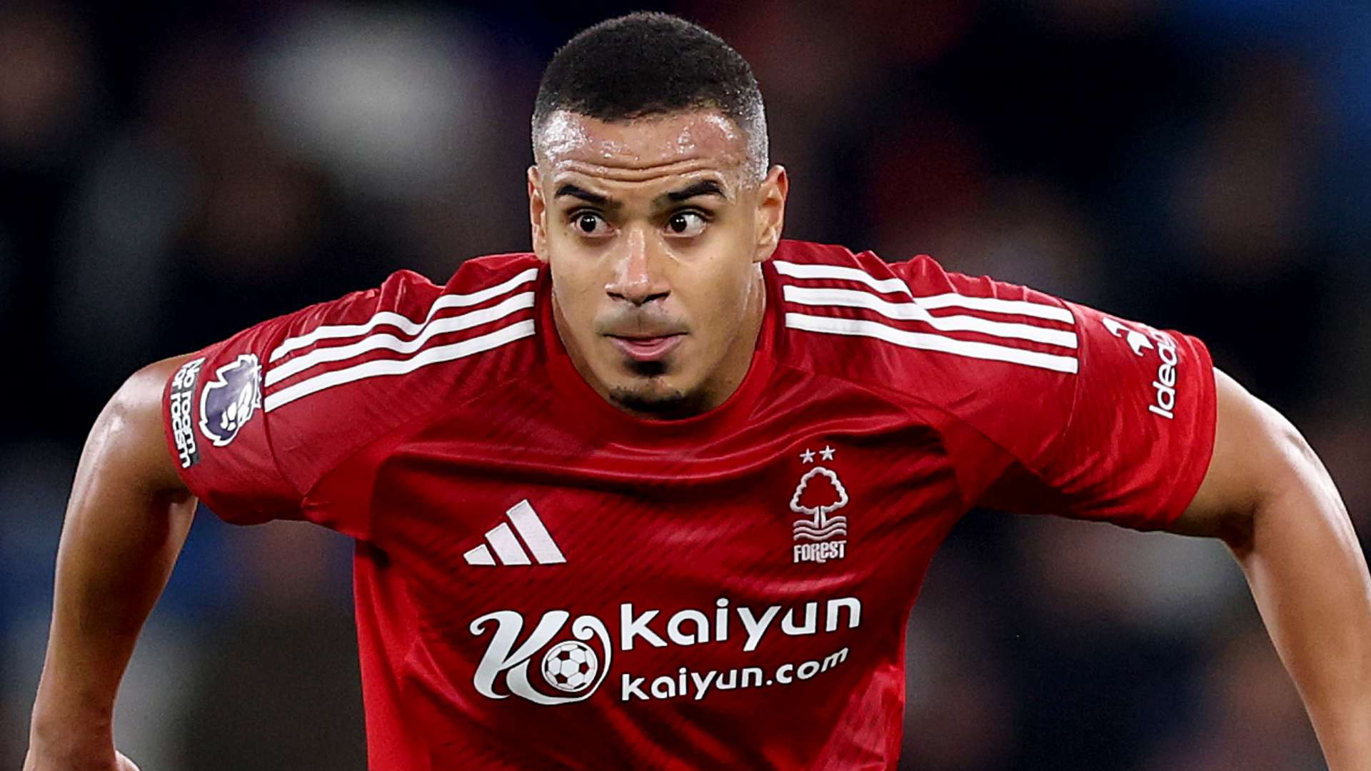 俱乐部的发 俱乐部的发